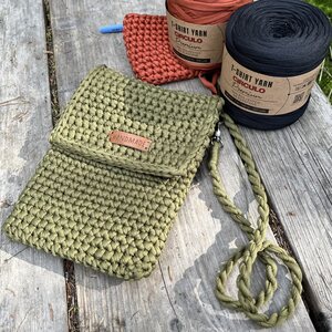 Aada -pikkulaukku