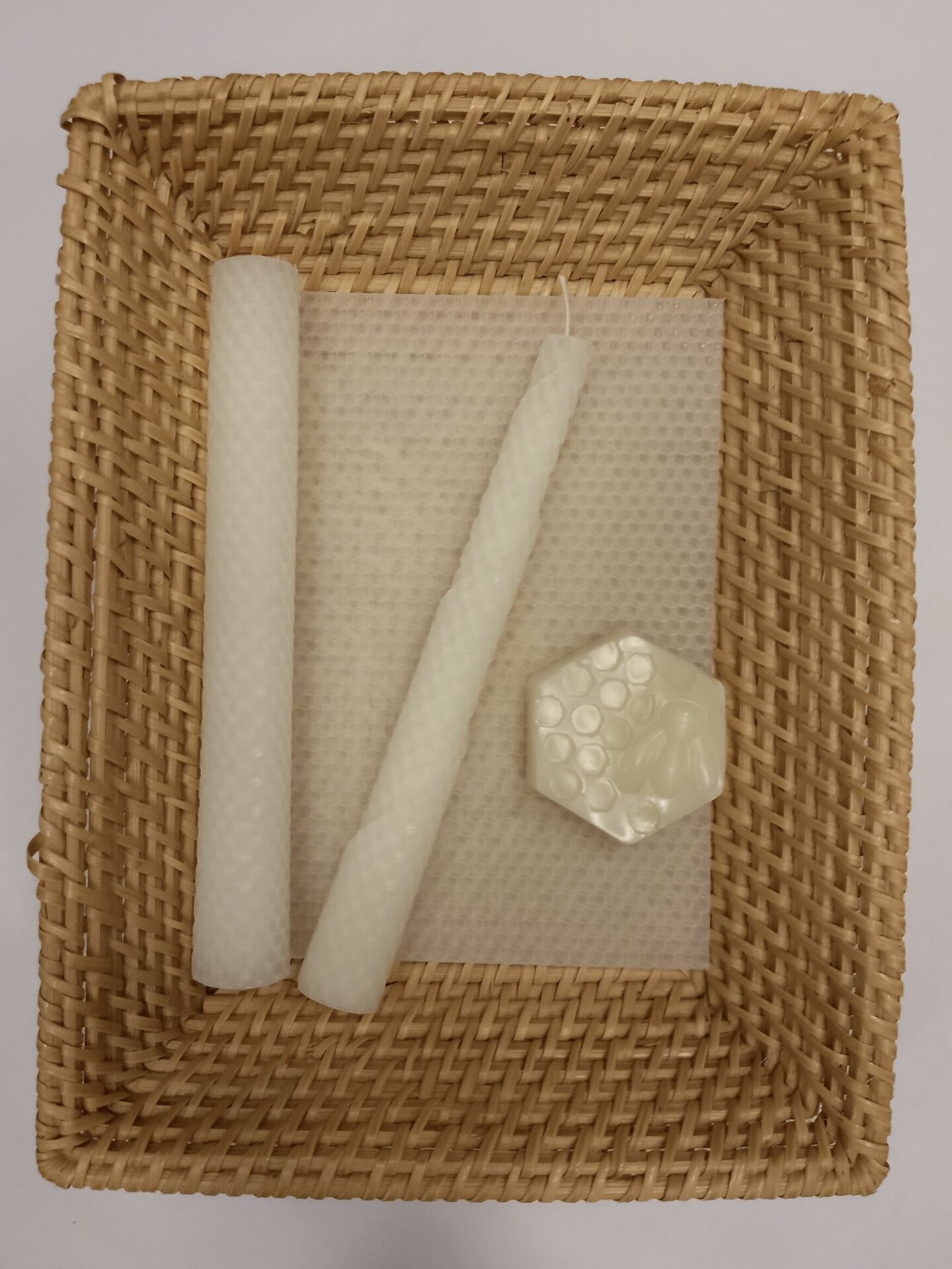 Mehiläisvahalevy 22x38 cm Valkoinen