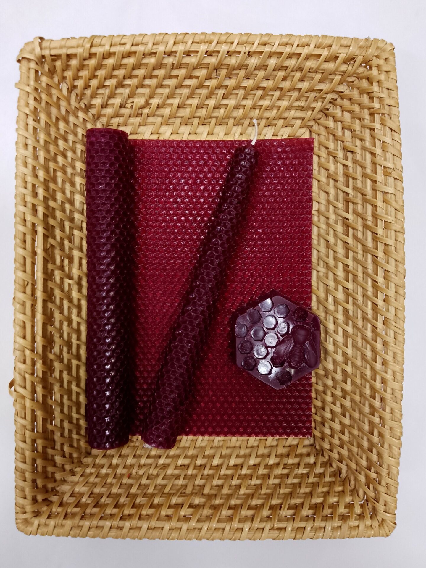 Mehiläisvahalevy 22x38 cm Tumma viinirypäle