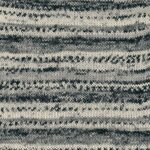 DROPS Fabel 905 mustavalko-mix print