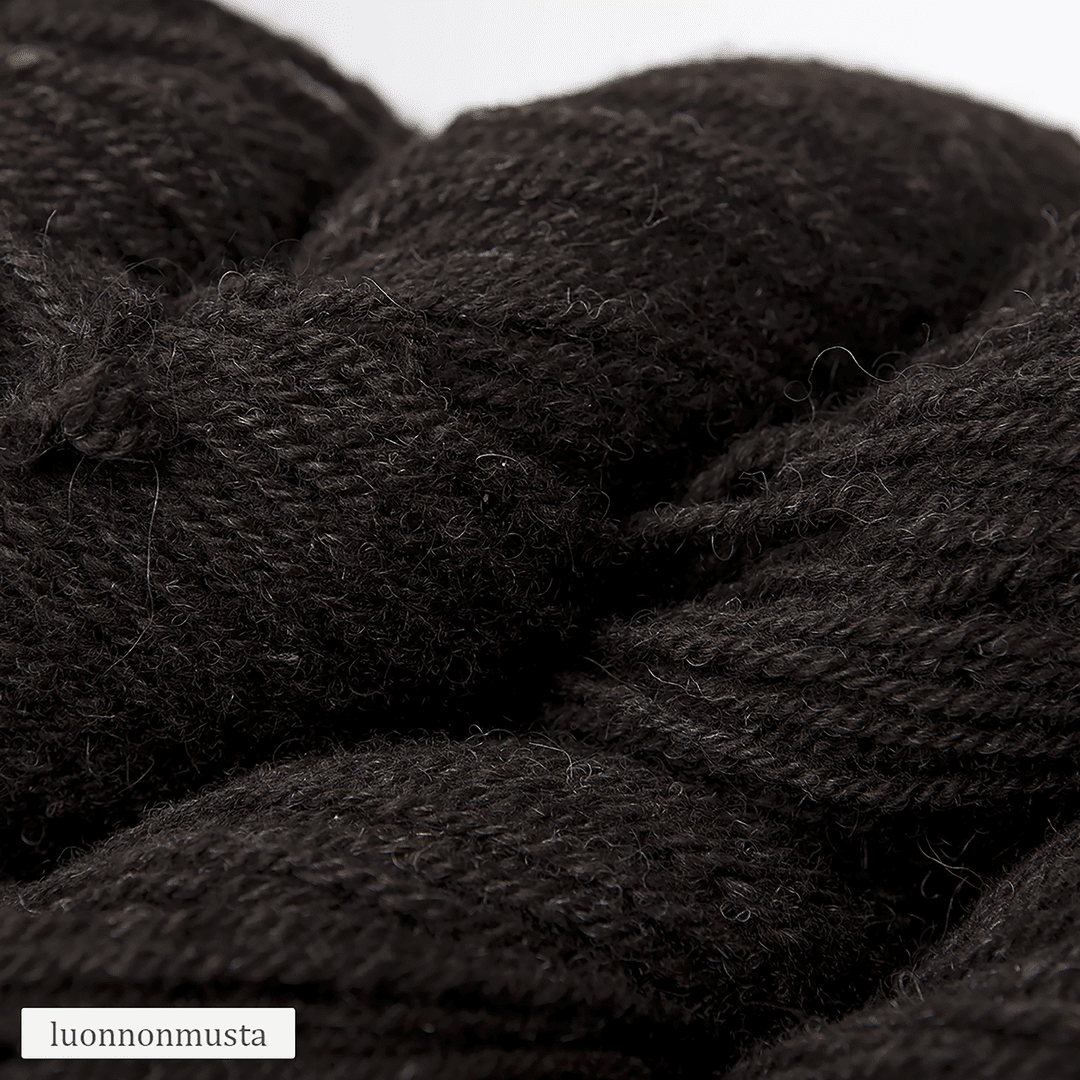 Vuonue Manta luonnonvärit Luonnonmusta