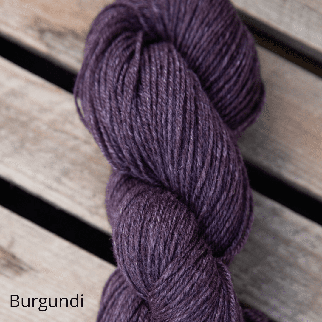 Vuonue Pentti värjätty Burgundi