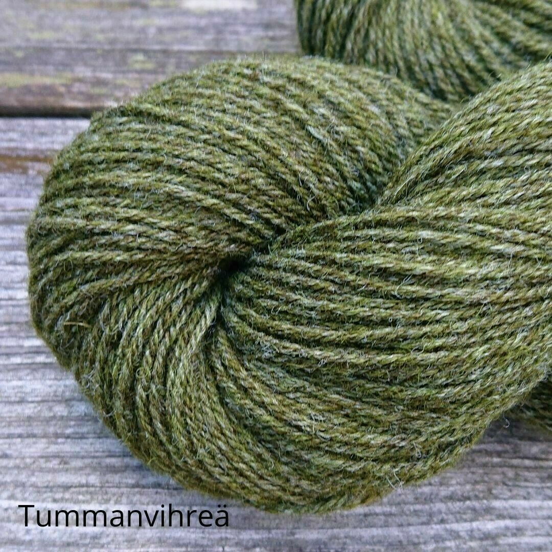 Vuonue Pentti värjätty Tummanvihreä