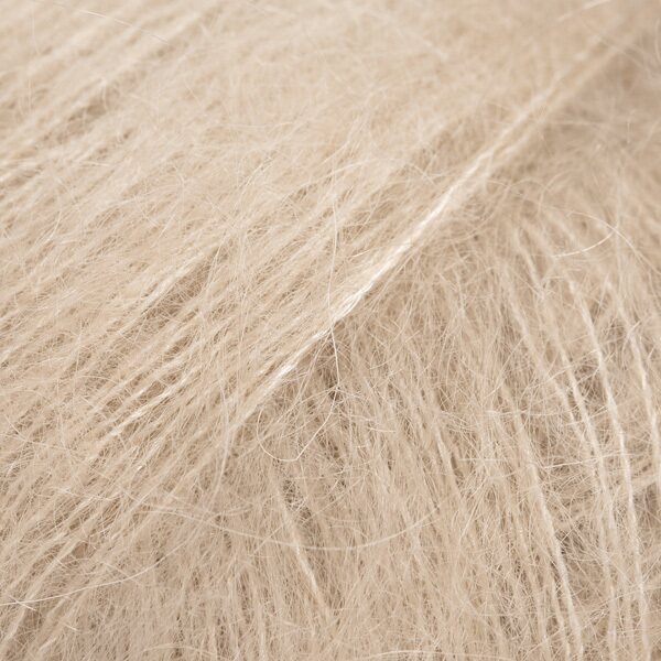 DROPS Kid-Silk 54 vaalea hiekka