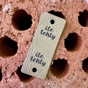 Ite tehty - keinonahkamerkki
