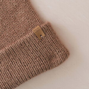 KNITS Taitetaava Käsin tehty -keinonahkamerkki