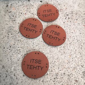 Itse tehty - keinonahkamerkki