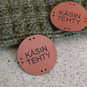Käsin tehty - keinonahkamerkki