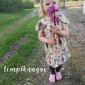 Lempikangas Trikoo, MAATILAN ELÄINLAPSET, vaalea beige